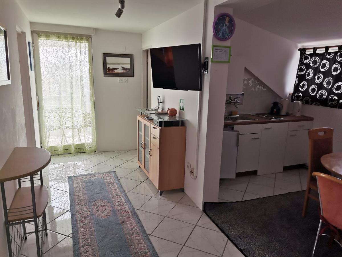 Panorama Apartman Molvice Екстериор снимка